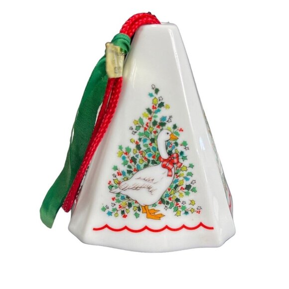 Vintage Jasco Porcelain Festive Goose Fragrant Christmas Tree Ornament - Picture 1 of 8